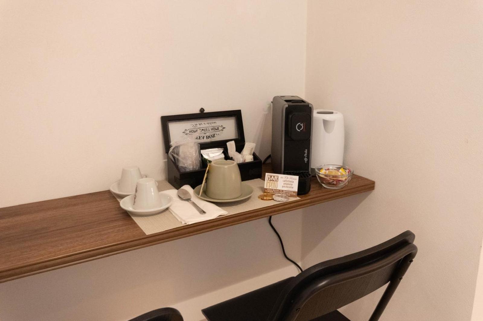 Centro Storico Rooms & Suites Манфредония Екстериор снимка